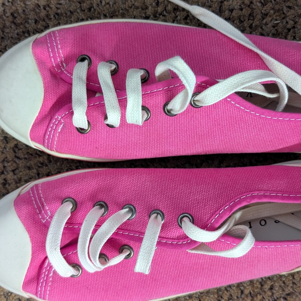 Theory Fuchsia Canvas Sneakers